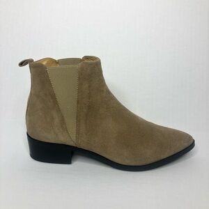 Frank & Oak tan suede ankle Chelsea booties size 8